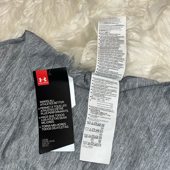 NWT Under Armour Gray Athletic Top - Picture 8 of 10